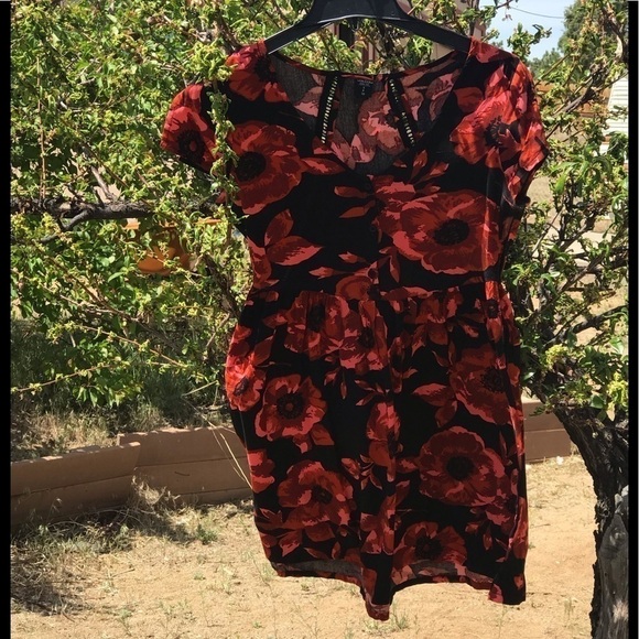 Volcom Dresses & Skirts - 🌻 Volcom Babydoll Style summer dress size 10p GUC